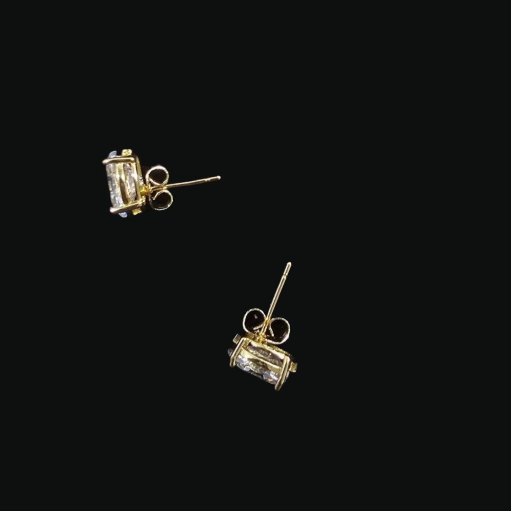 BADGLEY MISCHKA Elegant Gold-Tone Everday Crystal Stone Studs - Picture 3 of 6